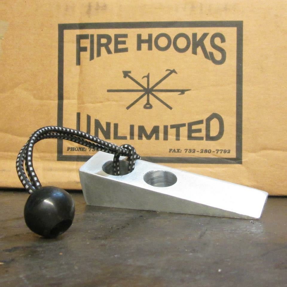 Fire Hooks Unlimited NY Roof Hook with Pry End (Steel Shaft)